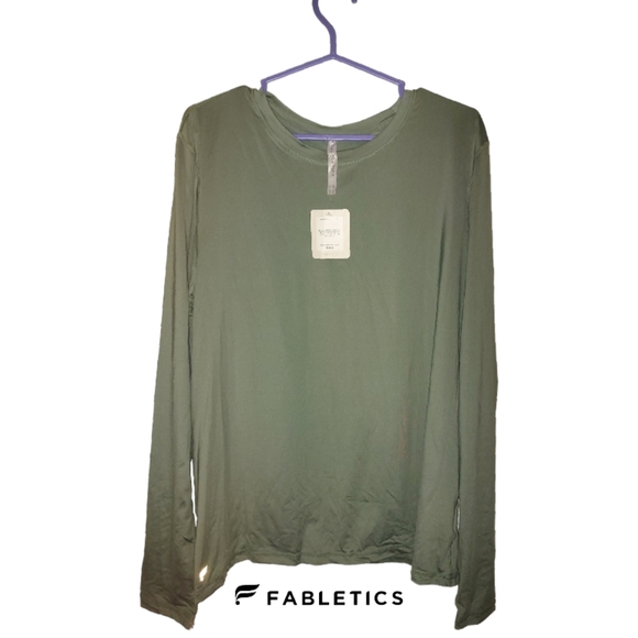NWT Fabletics Phoenix Lite Long Sleeve Top Smoke Green - Picture 1 of 6